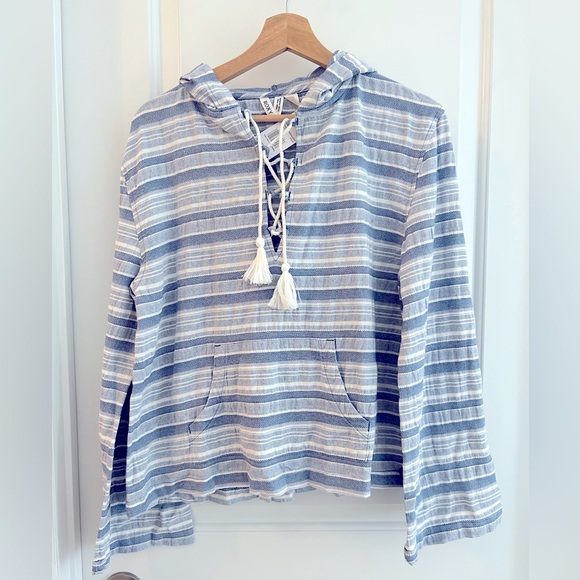 BNWT Roxy tie up hooded shirt - Picture 1 of 3